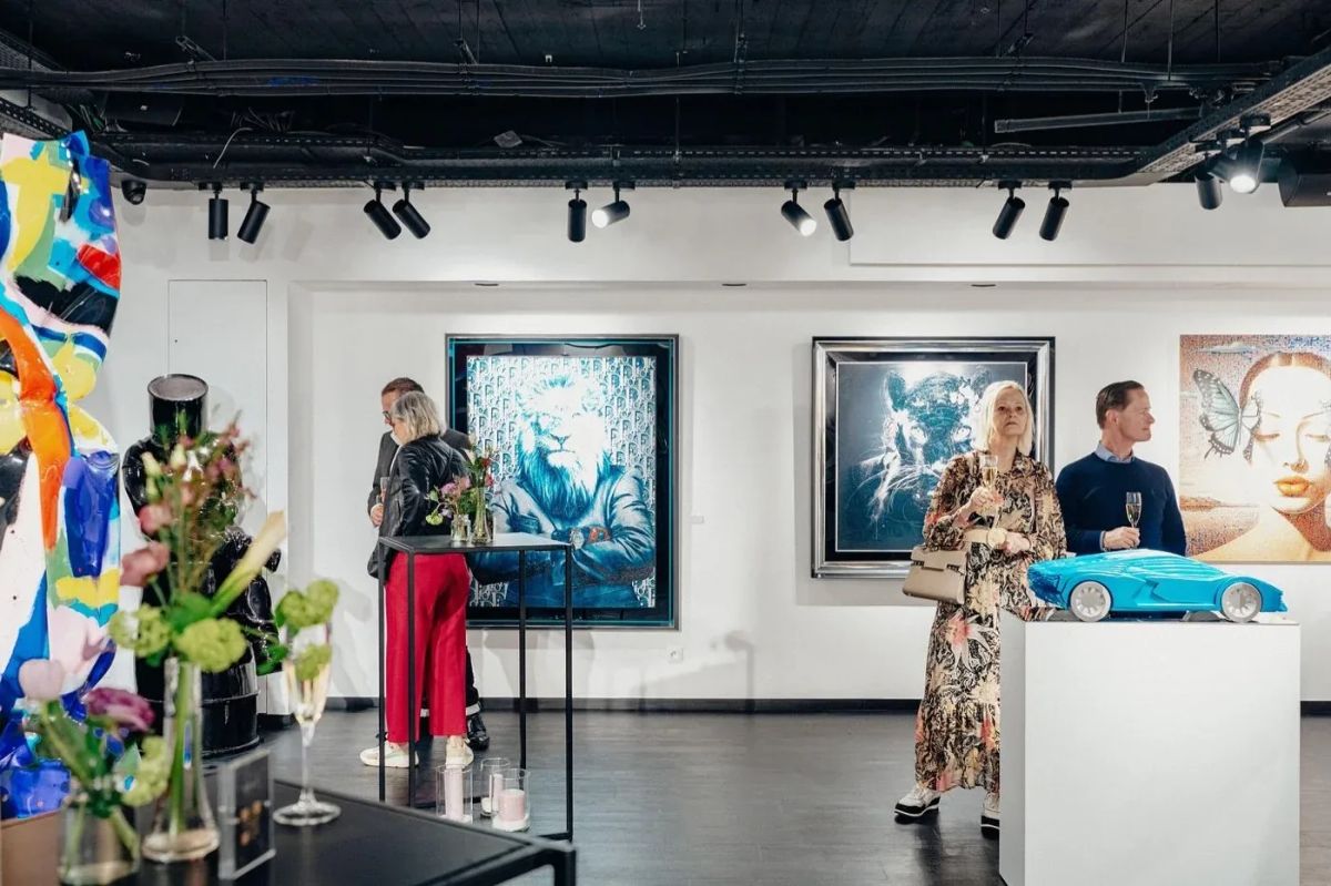 vault party-Vault Gallery.jpg